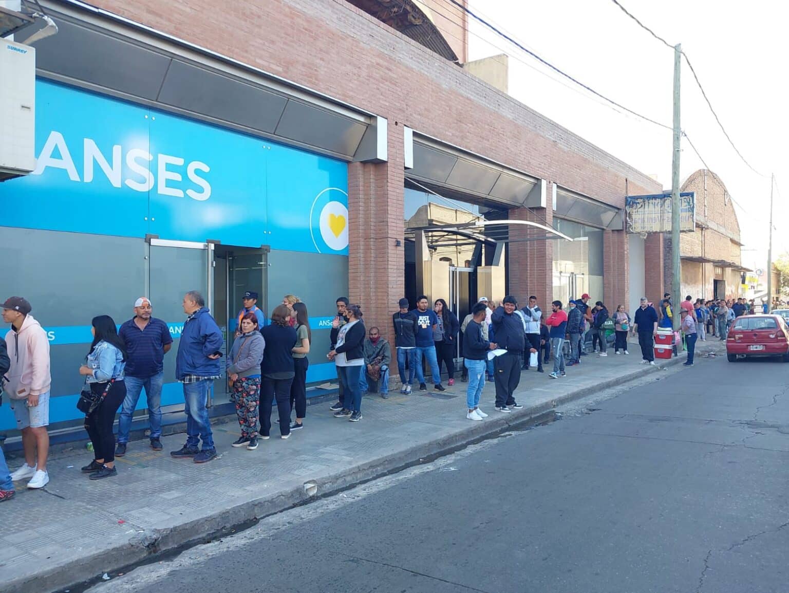 Cambio En El Cronograma De Pagos De Anses Por Los Feriados: ¿Cuándo ...