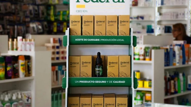 Federal” ya se encuentra disponible en farmacias de La Rioja, El primer  aceite de cannabis medicinal riojano, Página